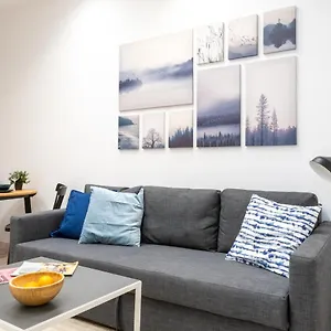 Cozy Studio 5 Min From Camp Nou Apartamento